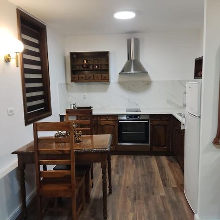 Jovevi Apartments Охрид Экстерьер фото